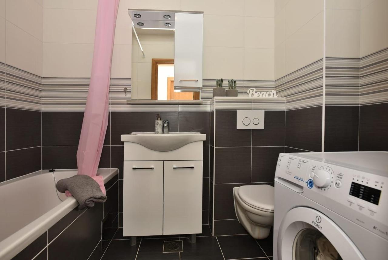 Apartment Anna A2+2 Макарська Екстер'єр фото