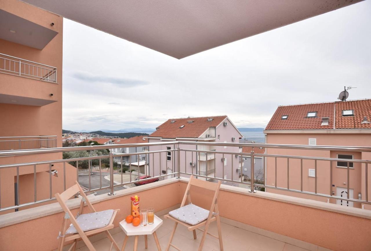 Apartment Anna A2+2 Макарська Екстер'єр фото