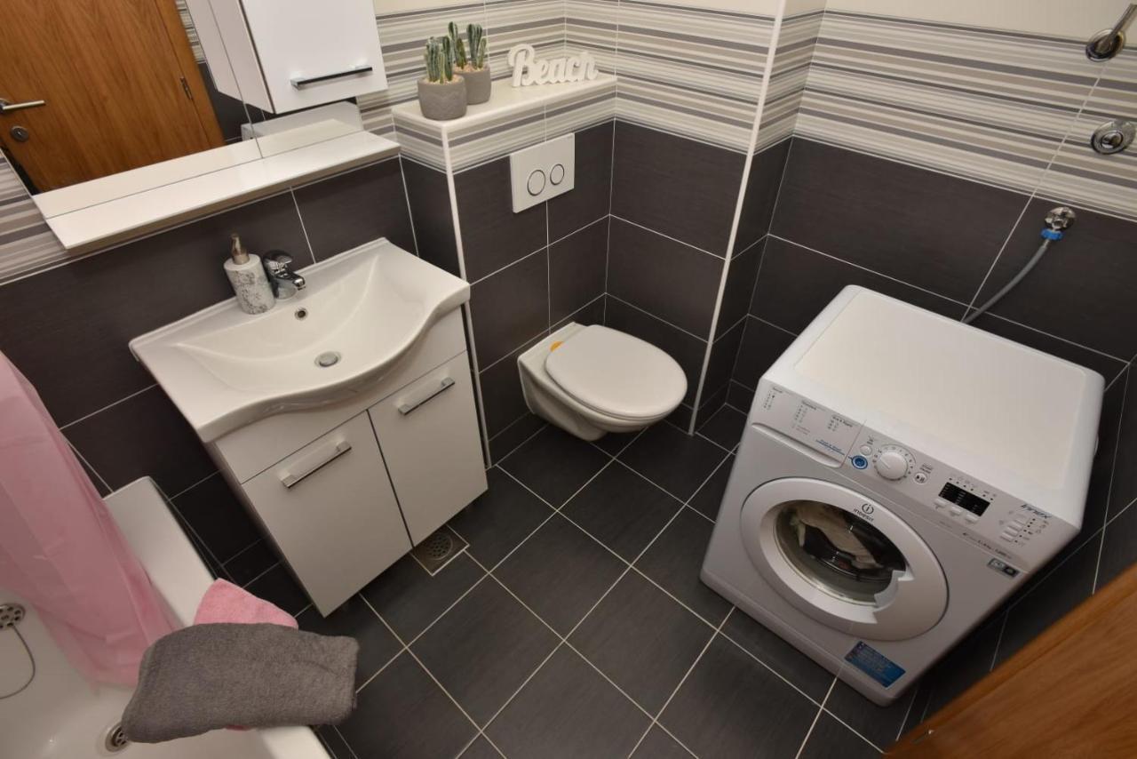 Apartment Anna A2+2 Макарська Екстер'єр фото